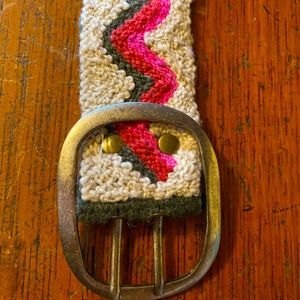 Jenny Krauss size M wool belt NWOT